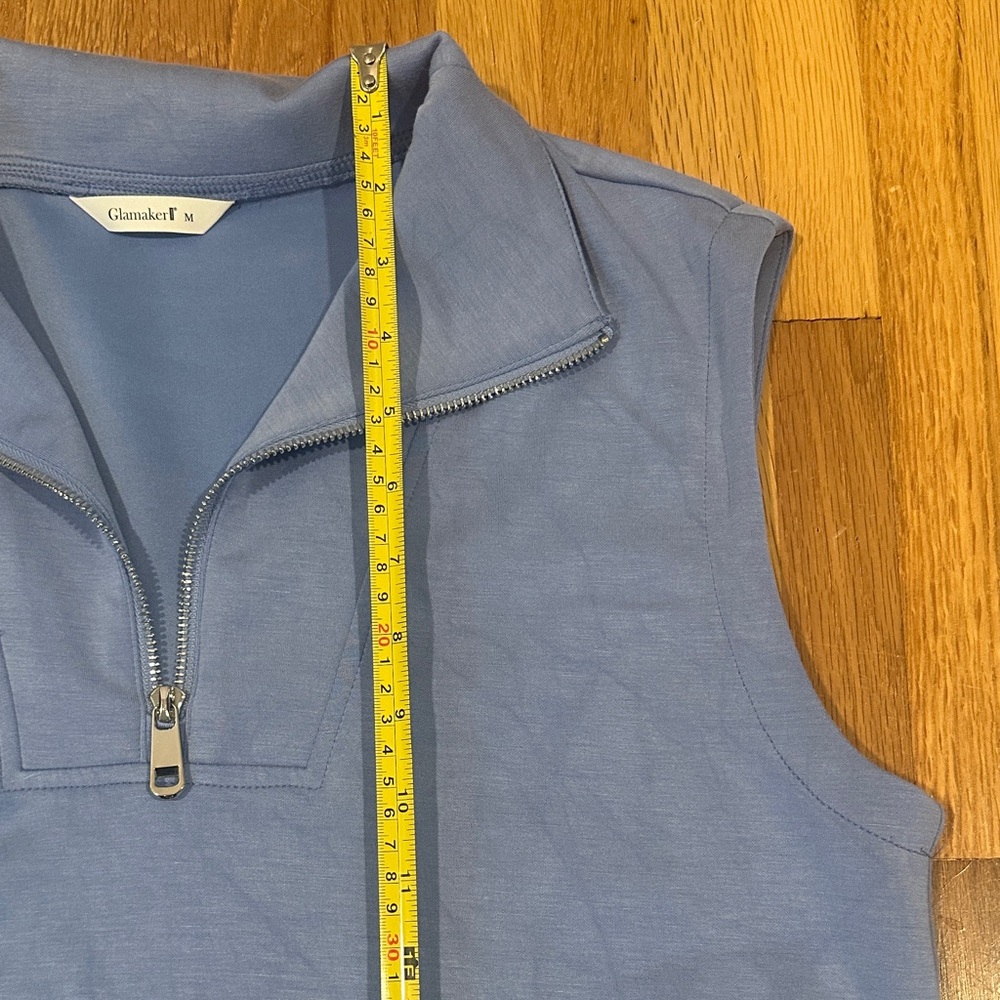 Glamaker | Women’s Periwinkle/Blue Sleeveless Zip-Up Top and Shorts Set - Picture 4 of 14